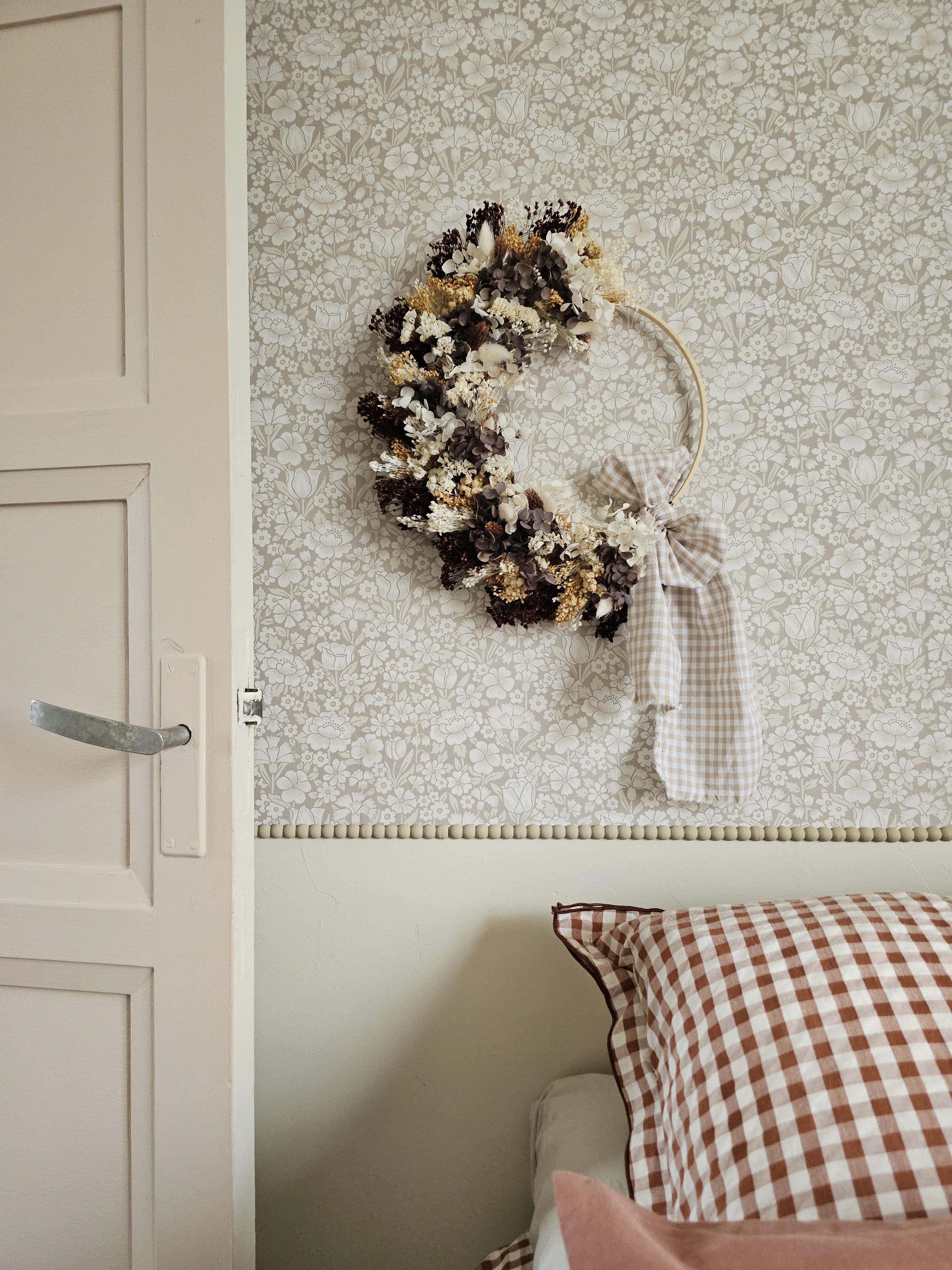 Couronne vaporeuse chocolat noeud tissu vichy